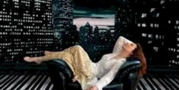 Jackie Ryan Sings a Tribute to the Divine Divas of Jazz Presente…